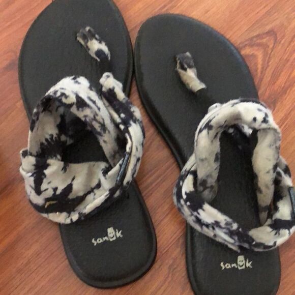 Sanuk Cloth sandals. Size 10 tie-dye - Picture 1 of 10